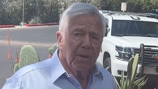 Video: Robert Kraft on Belichick - 'I'd like him to break Don Shula's record ... but we're about winning' taken at Arizona Biltmore (Patriots)